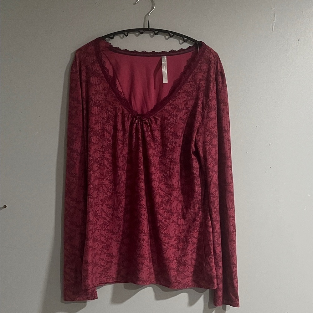 Denver Hayes Burgundy Long Sleeve Top Small